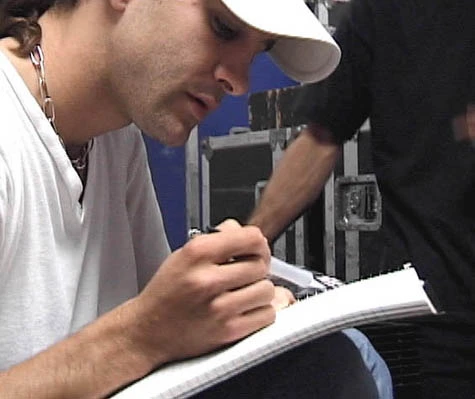 Creed - 1998113004[1].jpg